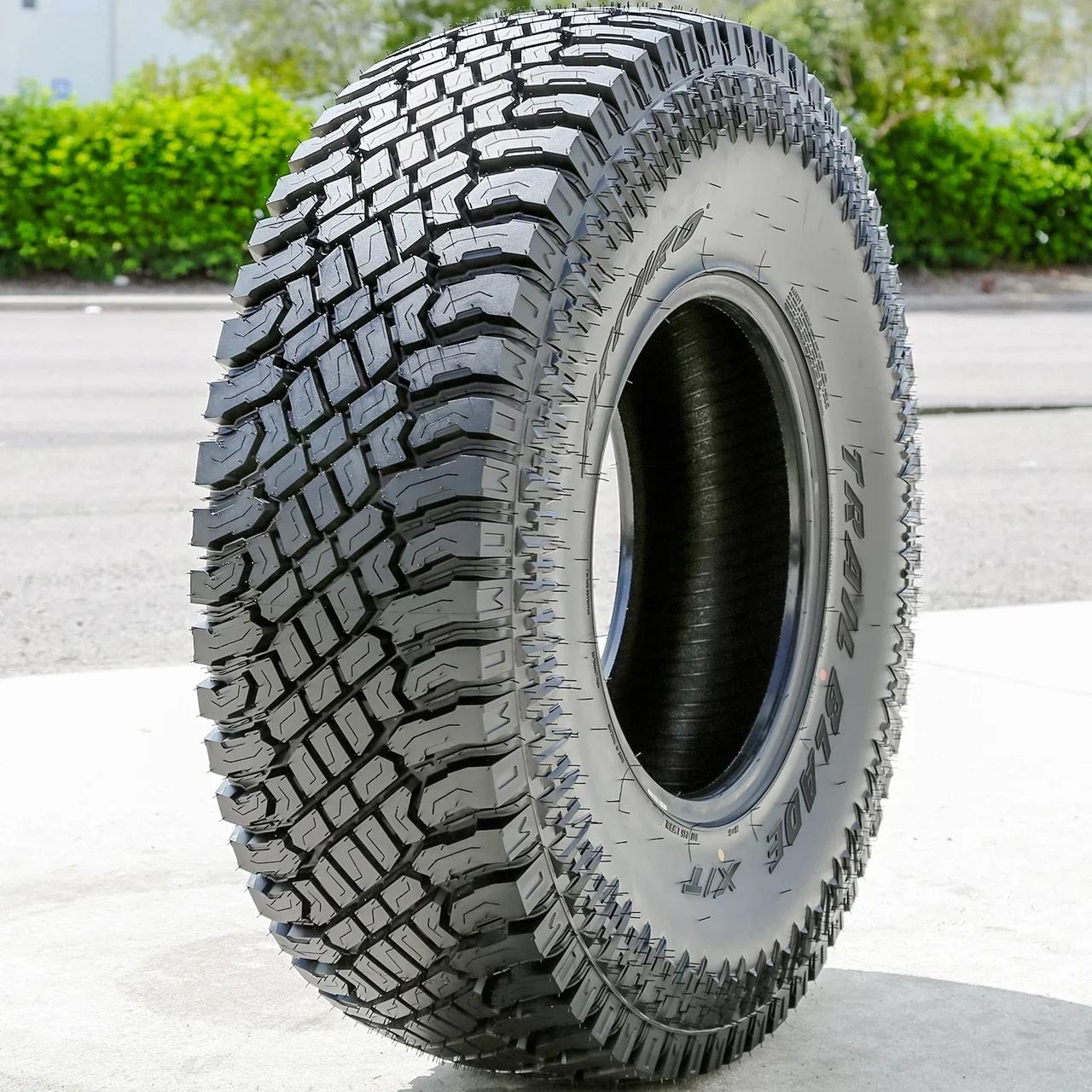 Atturo Trail Blade X/T LT 275/70R18 125/122Q E (10 Ply)