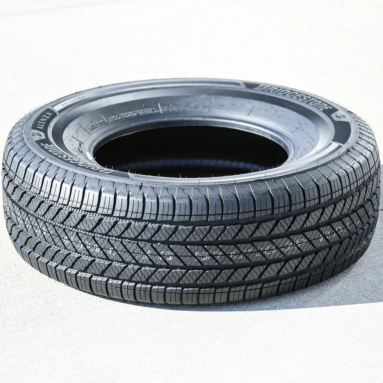Bridgestone Alenza AS Ultra 225/65R17 102H