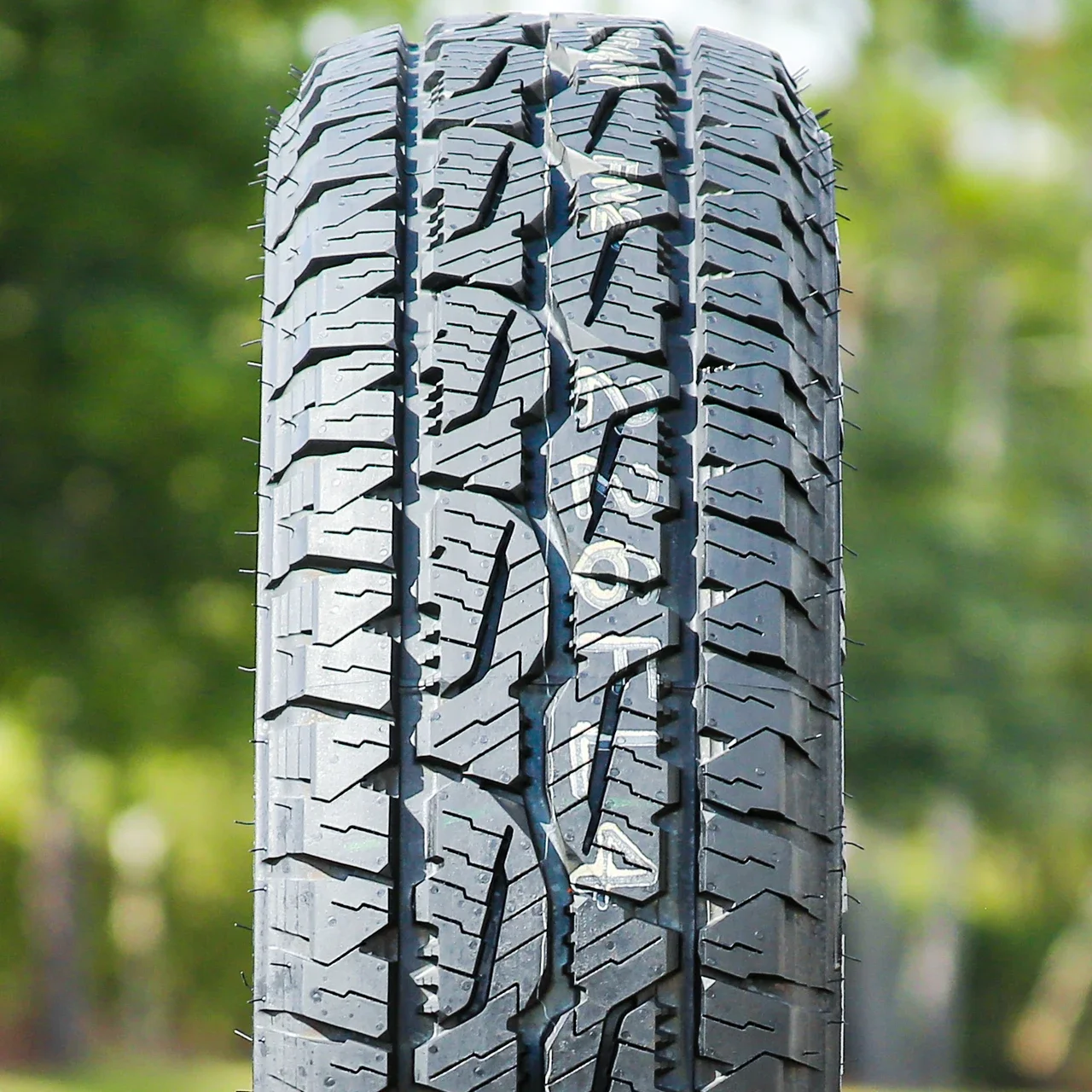 Bridgestone Dueler A/T REVO 3 255/70R18 112T