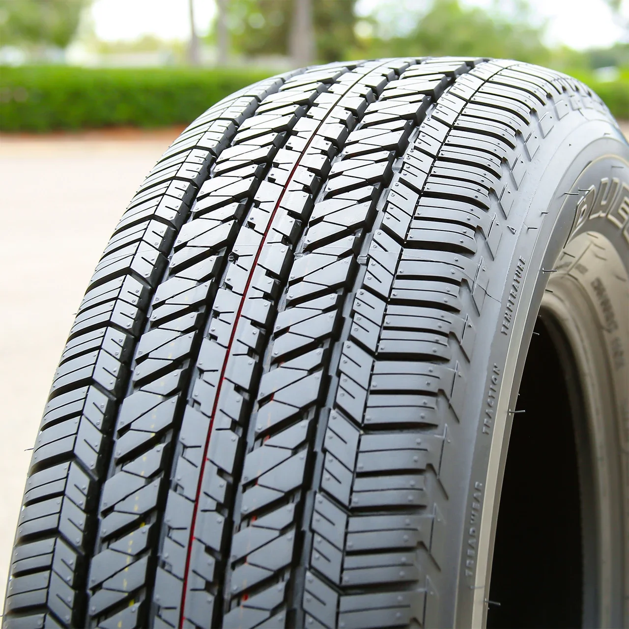 Bridgestone Dueler H/T 684 II 245/70R17 108S