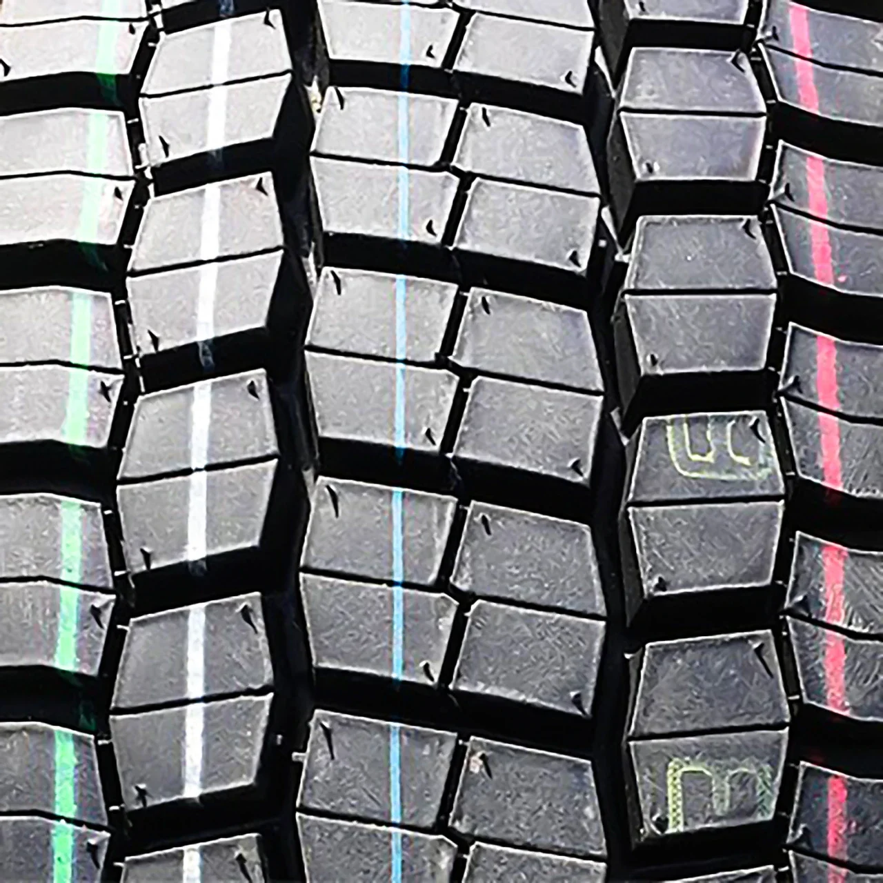 Bridgestone M729F 245/70R19.5 136/134L H (16 Ply)