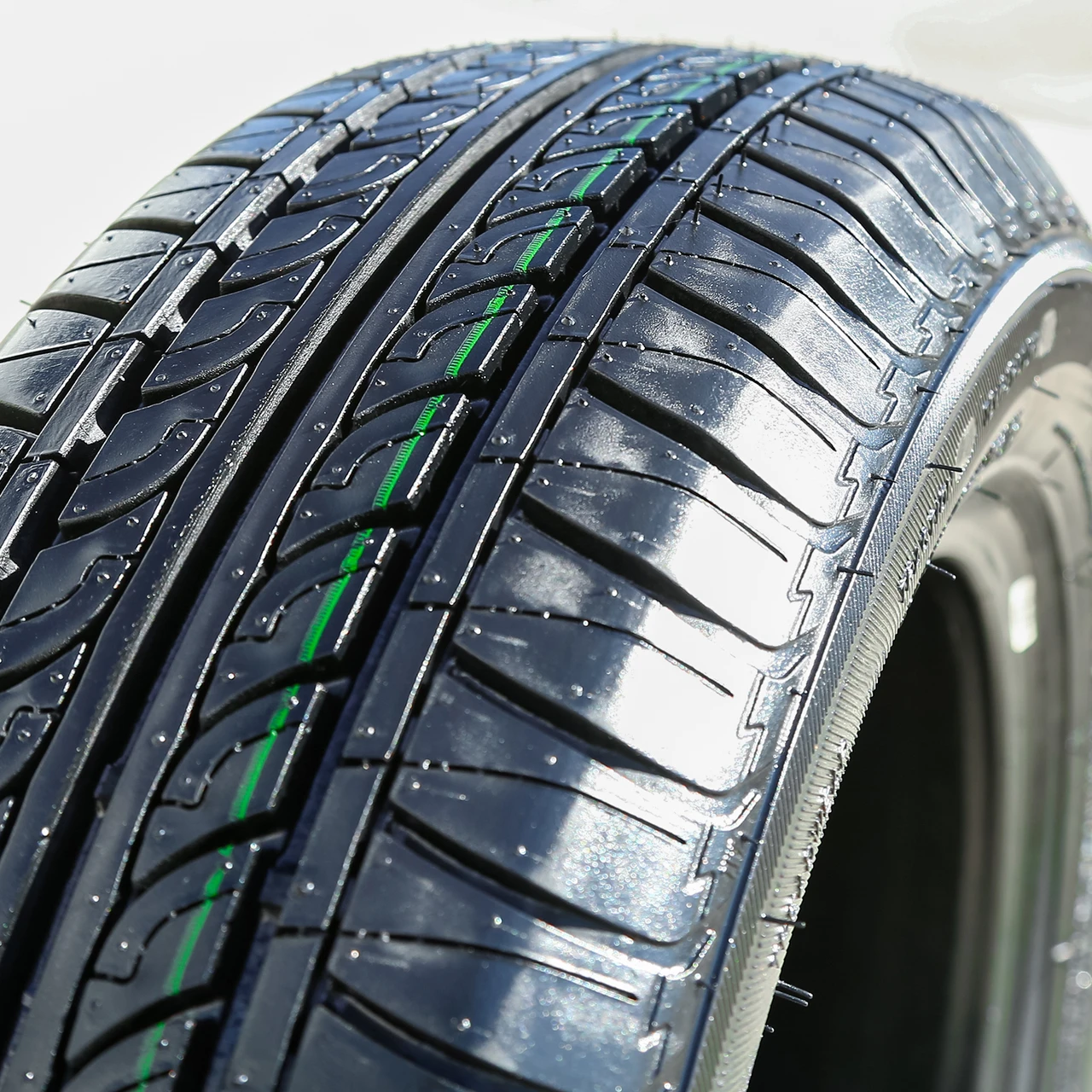 Centara Vanti AS 165/80R13 83T