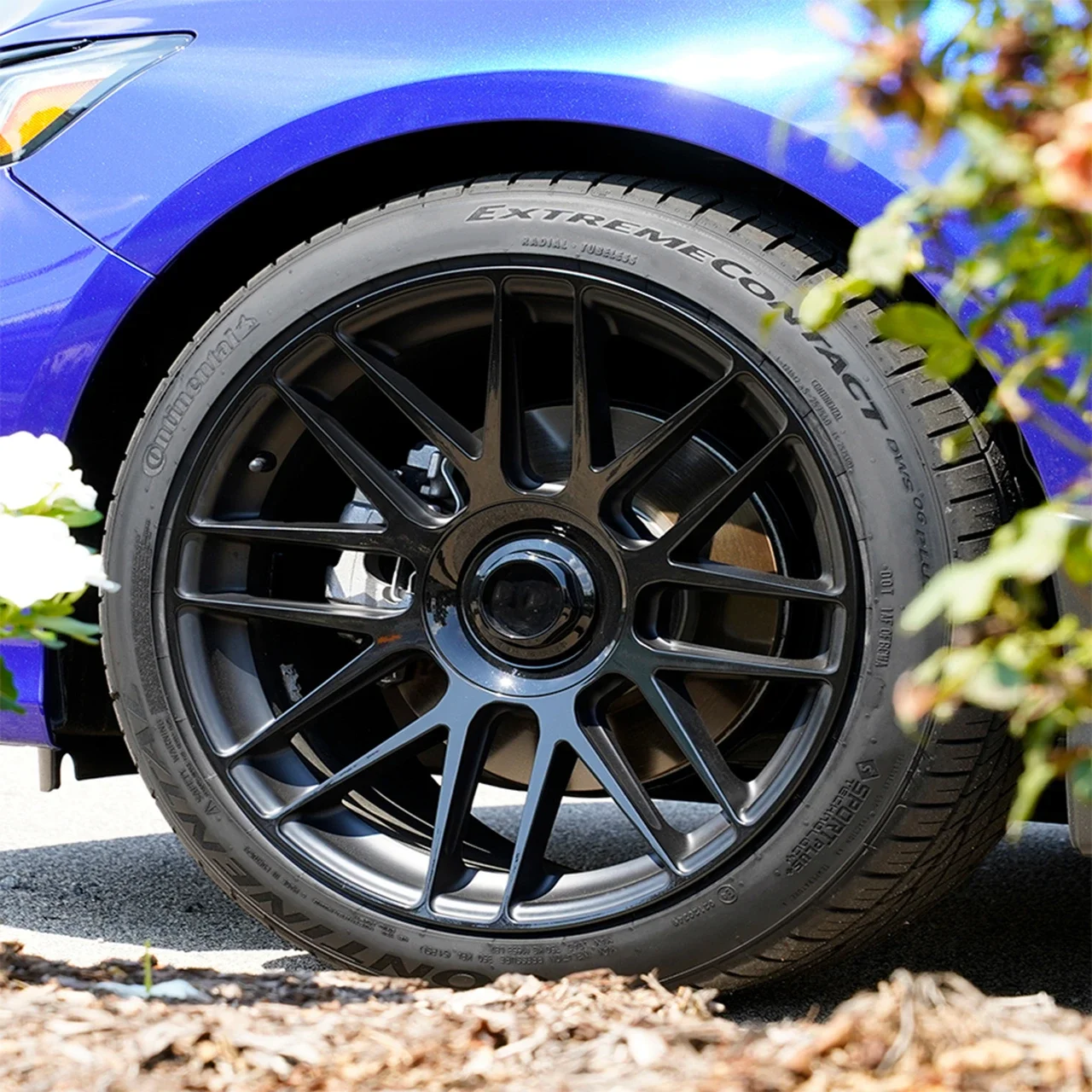 Continental ExtremeContact DWS 06 Plus 225/55R17 ZR 97W