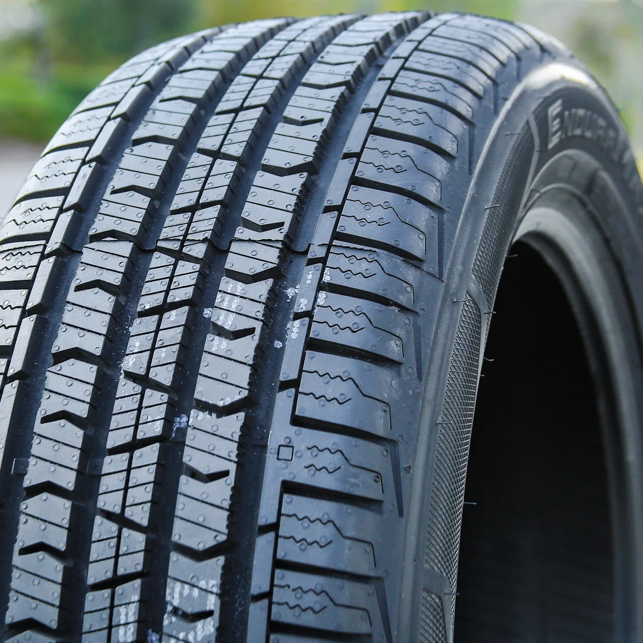 Cooper Discoverer EnduraMax 225/55R17 97H