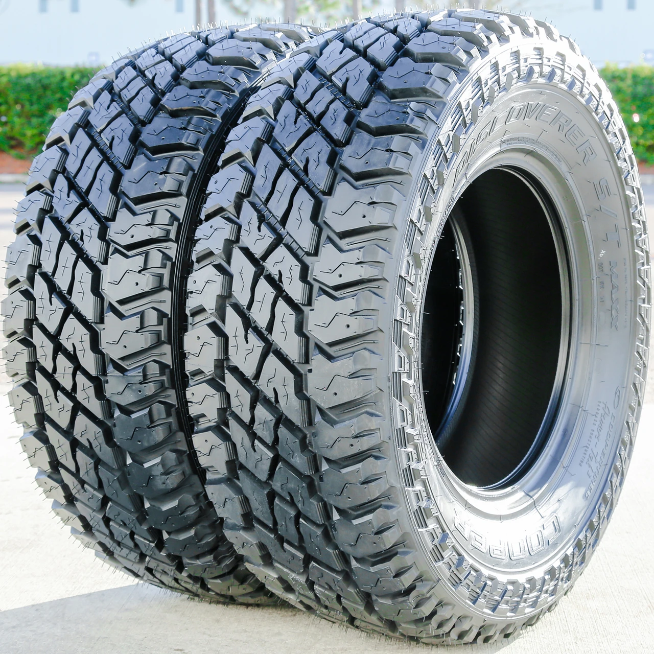 Cooper Discoverer S/T Maxx LT 295/70R17 121/118Q E (10 Ply) (DOT 2017)