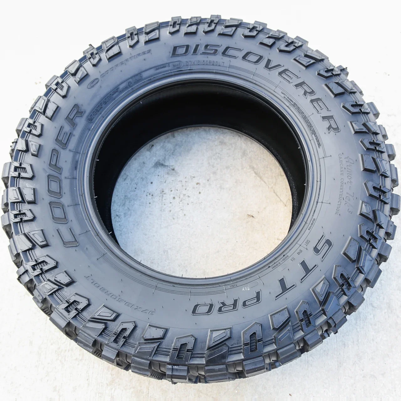 Cooper Discoverer STT Pro LT 37X13.50R20 127Q E (10 Ply)