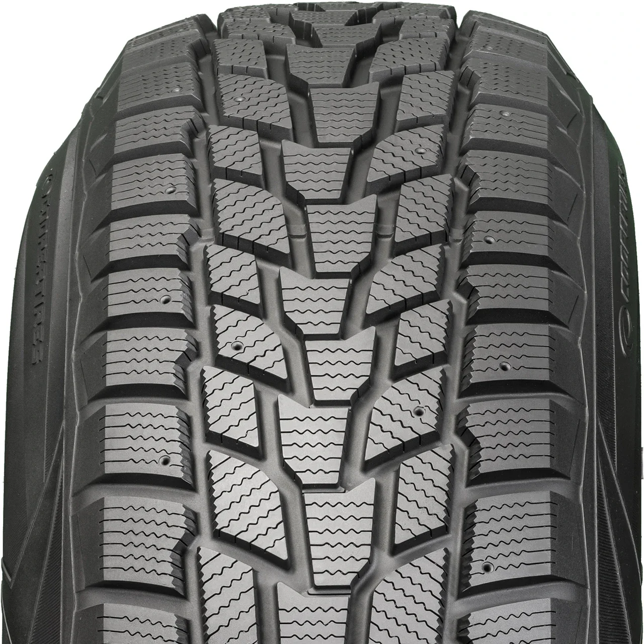 Cooper Evolution Winter 215/45R17 91H XL