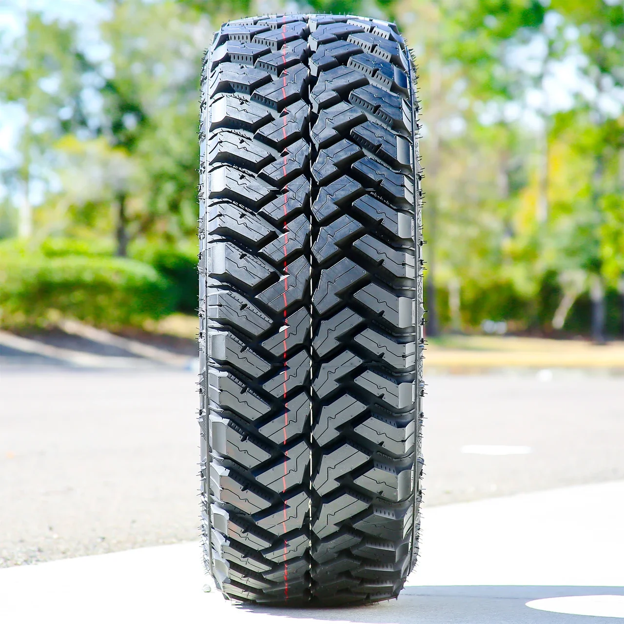 Cosmo Mud Kicker LT 37X13.50R20 128Q F (12 Ply)