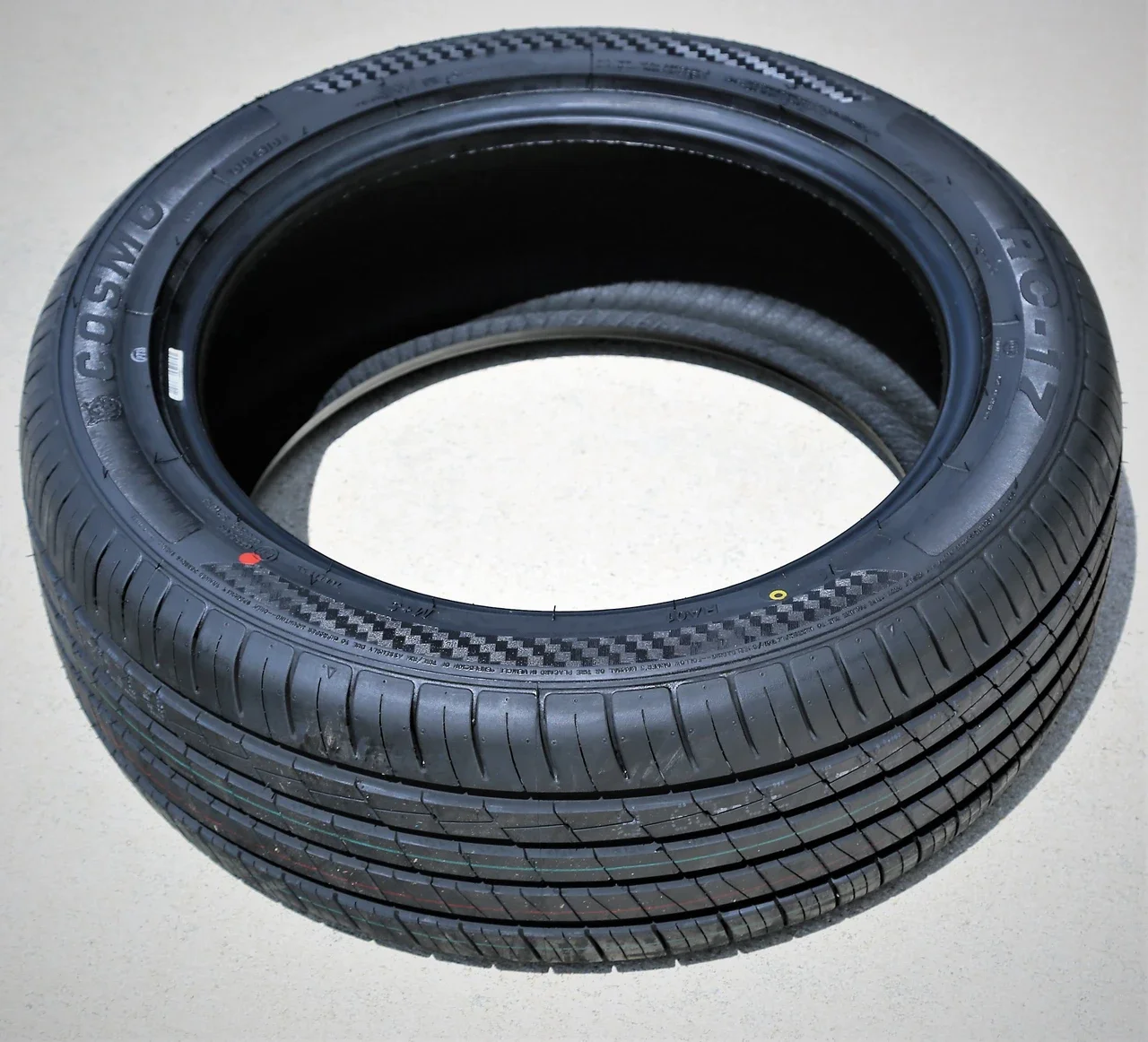 Cosmo RC-17 185/65R15 88H