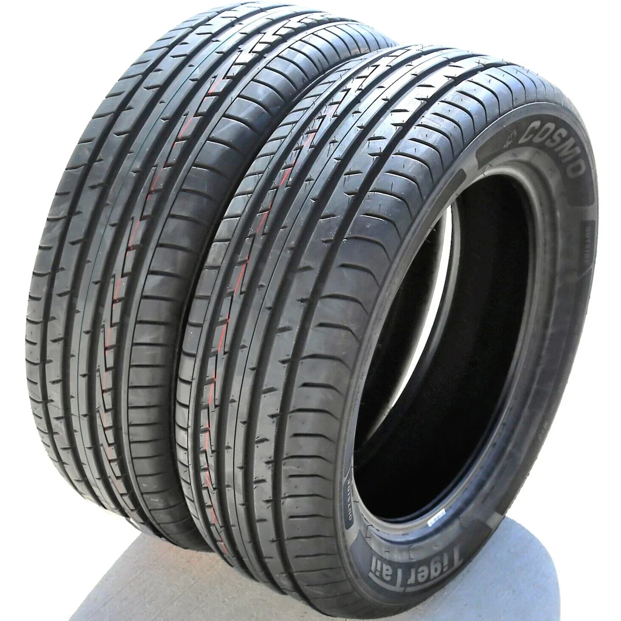 Cosmo TigerTail 215/60R17 100V XL