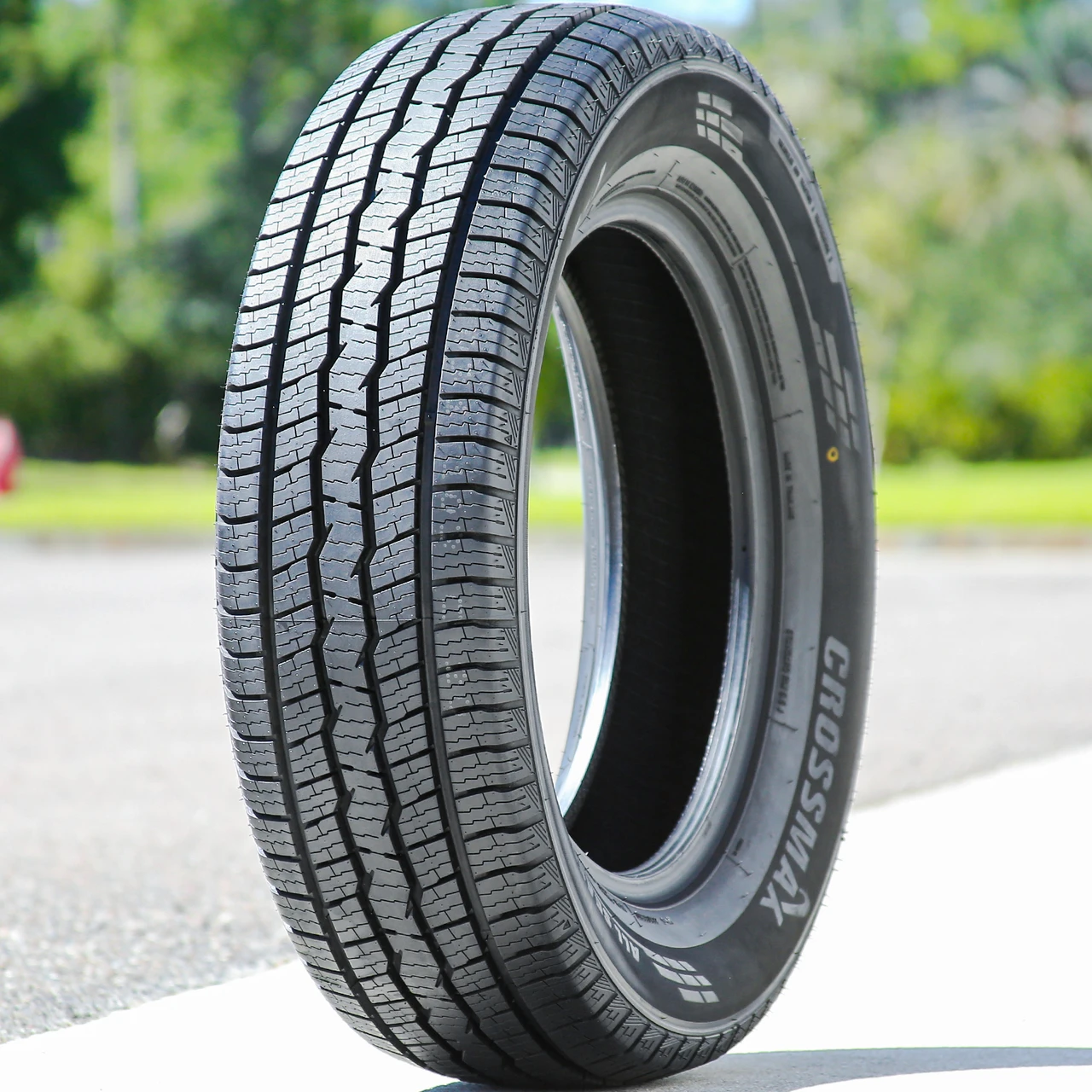 Crossmax CHTS-1 235/60R17 102V