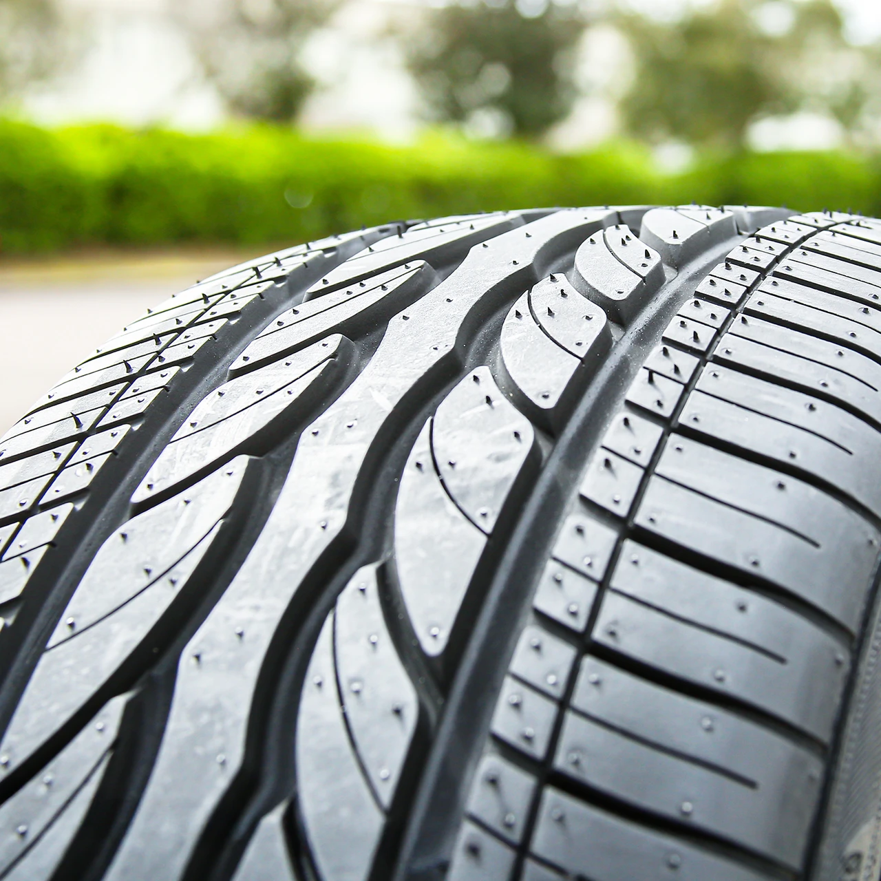Crosswind by LingLong All Season UHP 205/55R16 94W XL