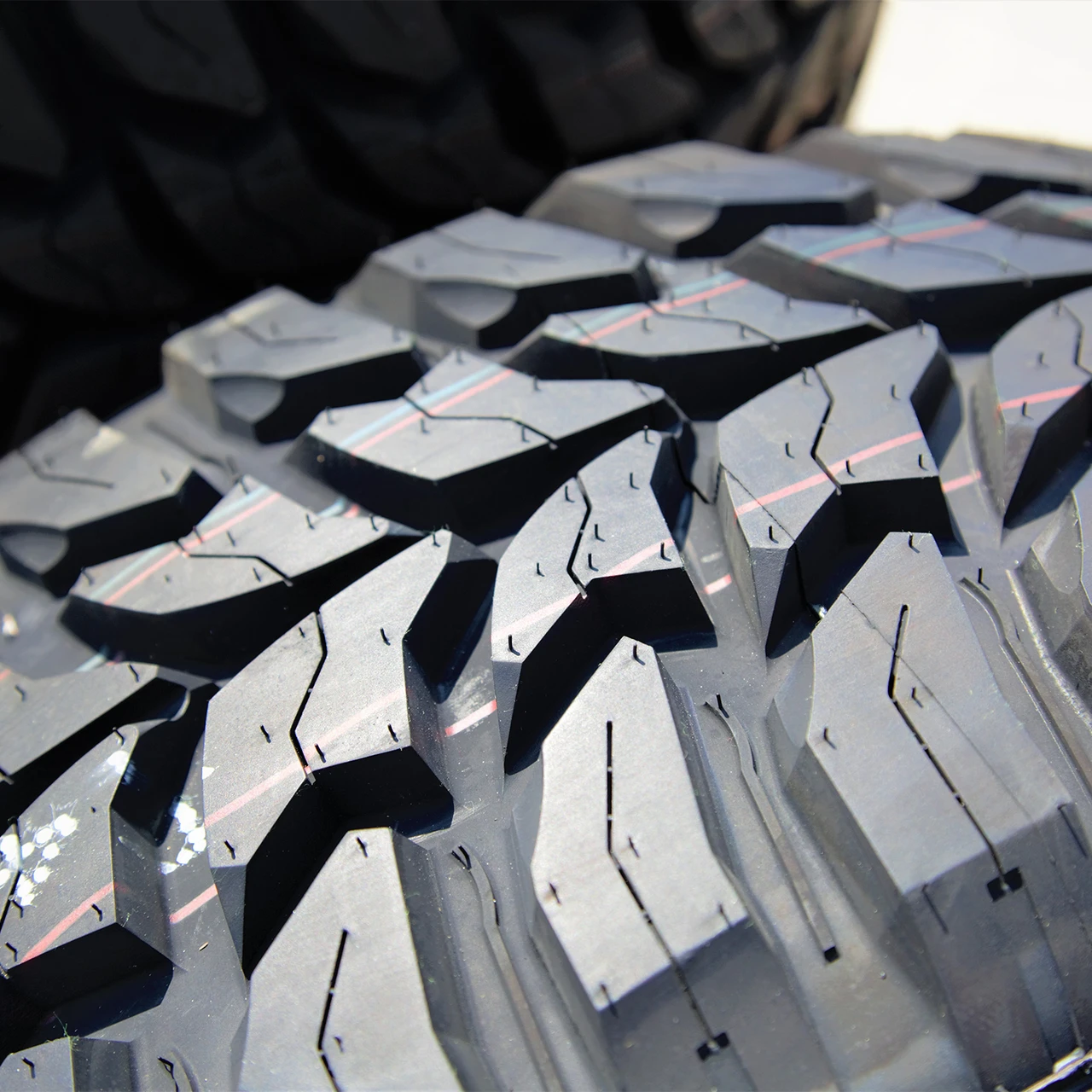 Crosswind by LingLong M/T LT 235/80R17 120/117Q E (10 Ply)