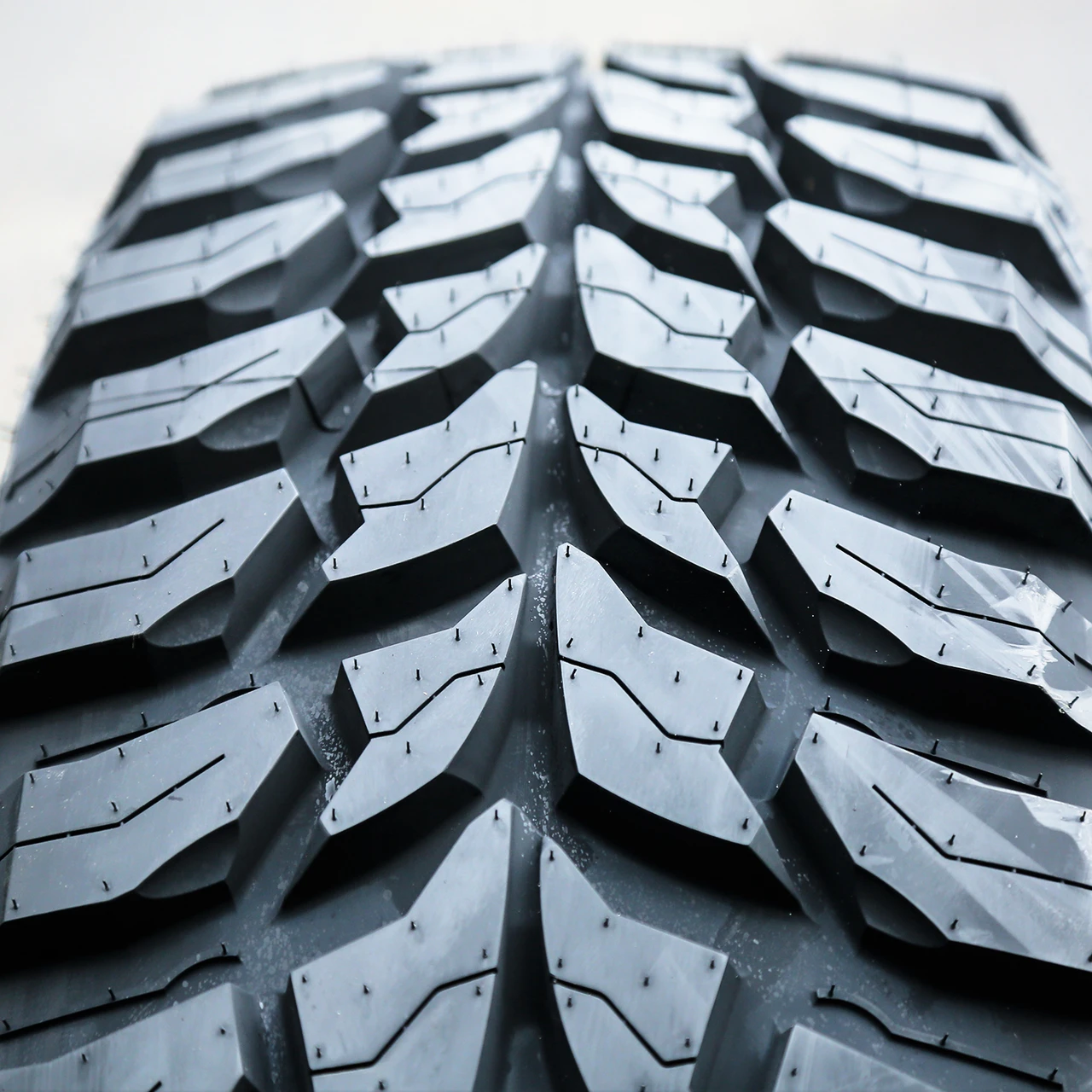 Crosswind M/T LT 35X12.50R22 117Q E (10 Ply)