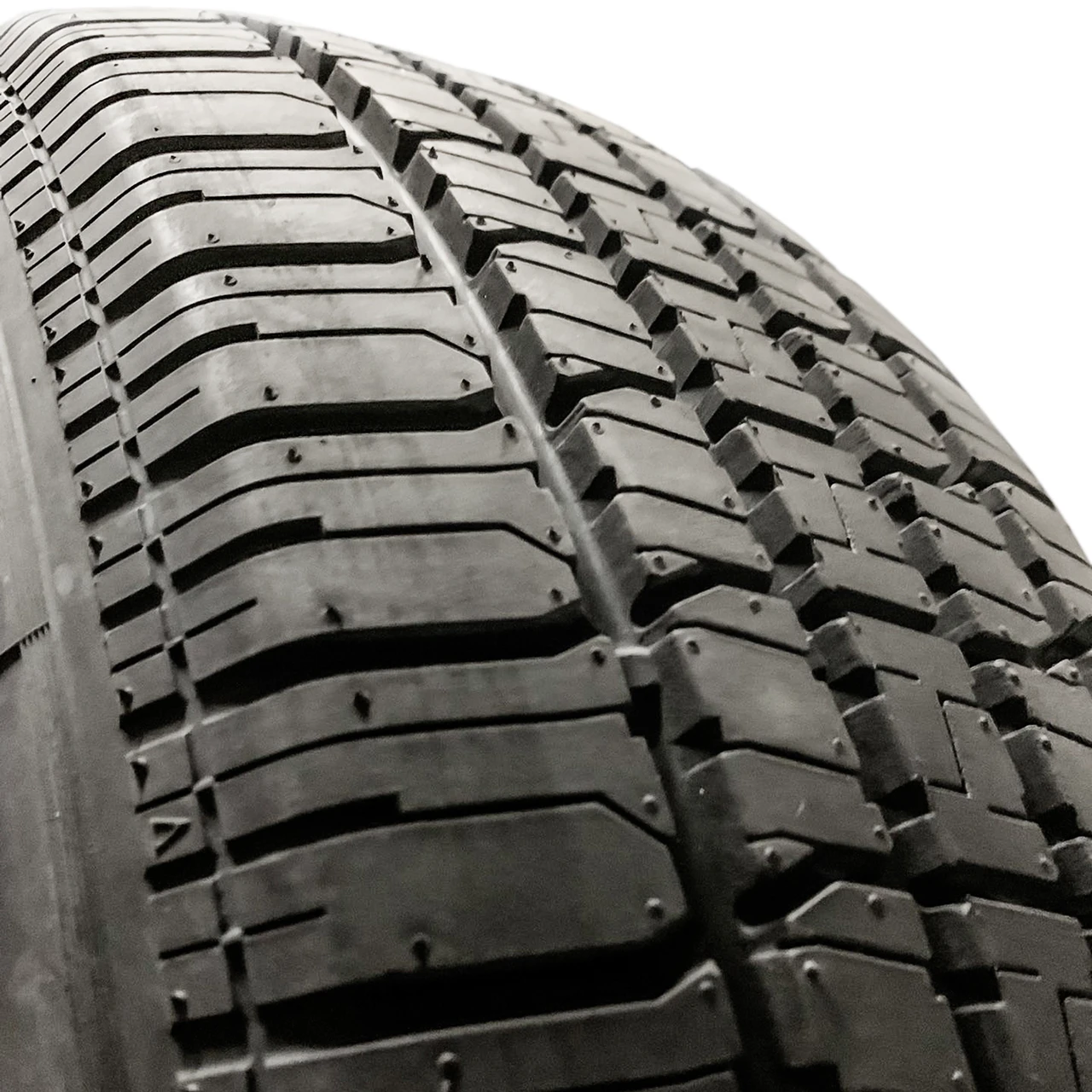TBC Custom 428 A/S 205/70R15 95S