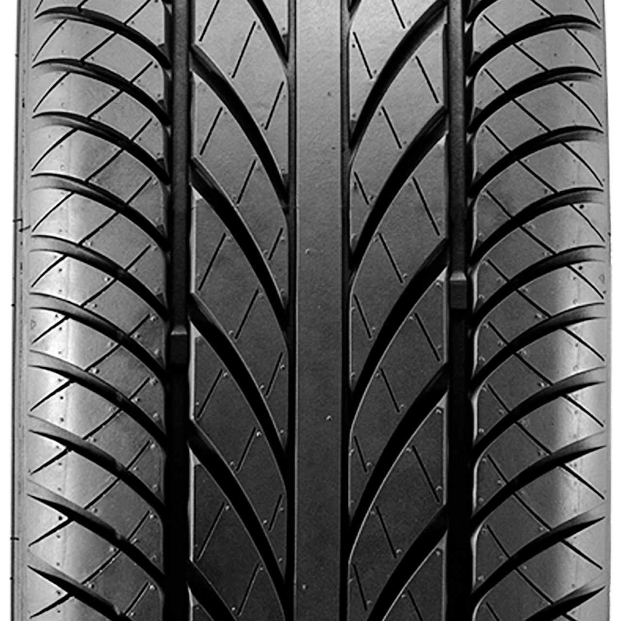 Dcenti D5000 275/55R20 117H XL