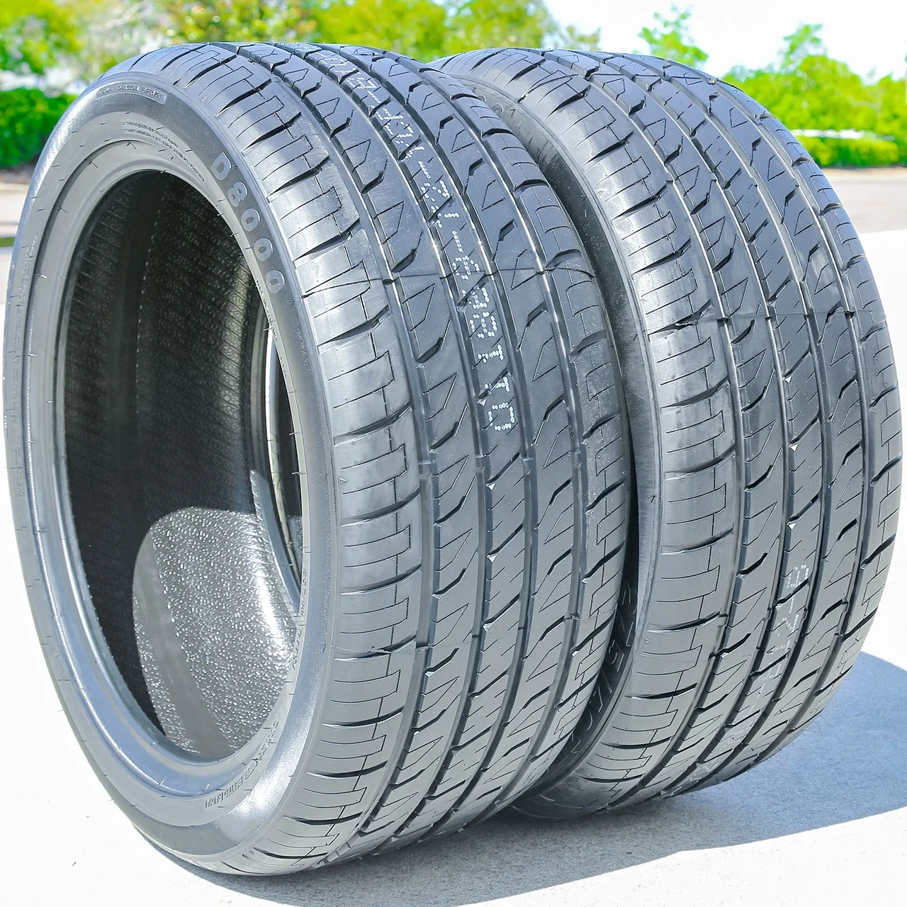 Dcenti D8000 245/35R20 ZR 95W XL