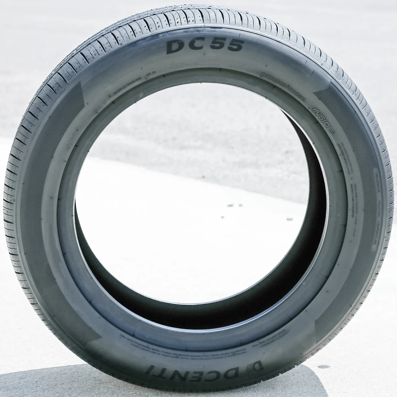 Dcenti DC55 245/35R20 ZR 95W