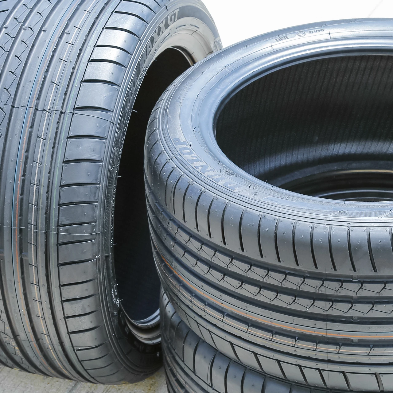 Dunlop SP Sport Maxx GT (J) 275/45R18 107Y XL