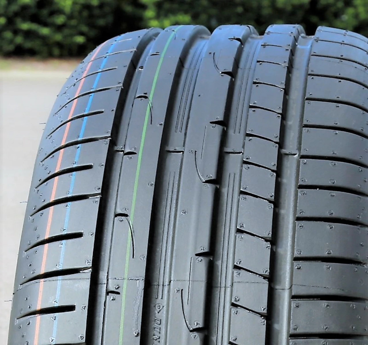 Dunlop Sport Maxx RT2 235/45R17 ZR 97Y XL