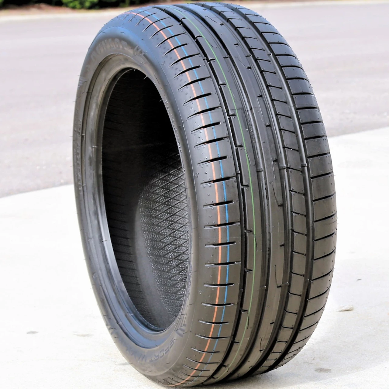Dunlop Sport Maxx RT2 235/45R17 ZR 97Y XL