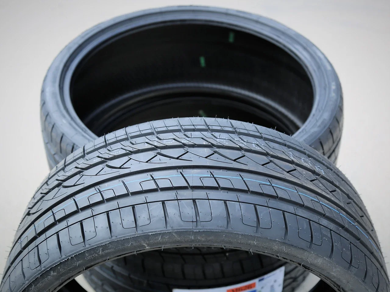 Durun M626 275/25R20 ZR 91W XL