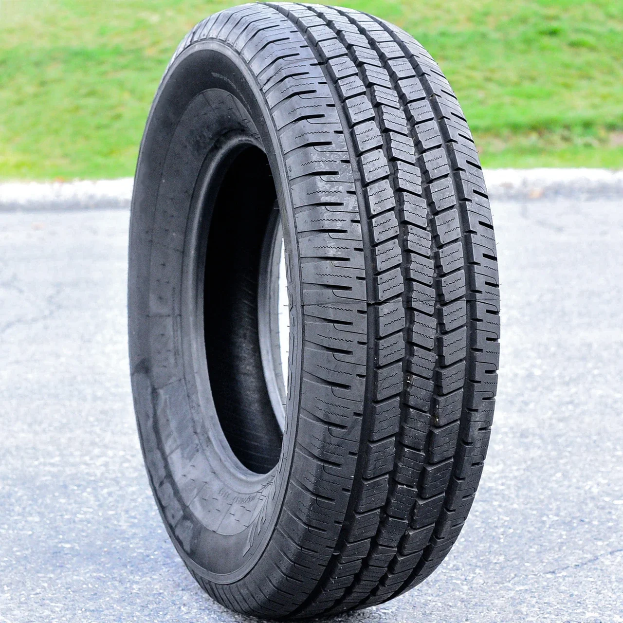 Entrada H/T 265/60R18 110T AS A/S All Season (BLEM) Tire