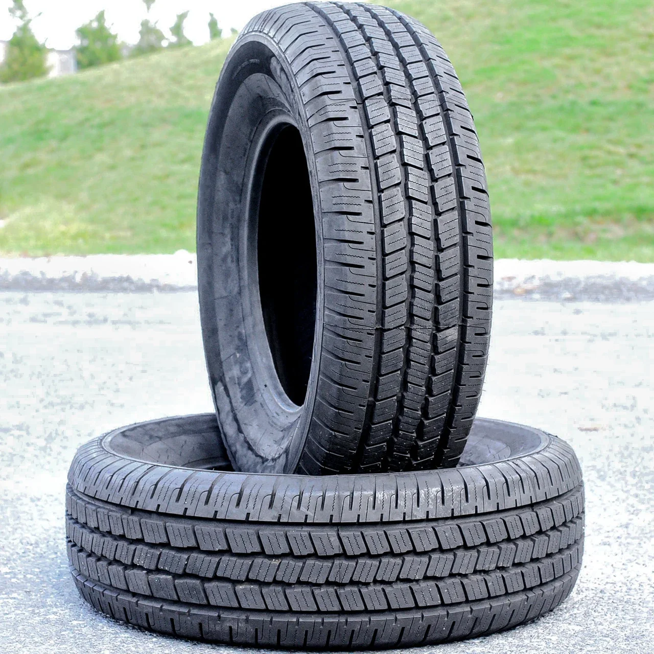 Entrada H/T 265/60R18 110T AS A/S All Season (BLEM) Tire