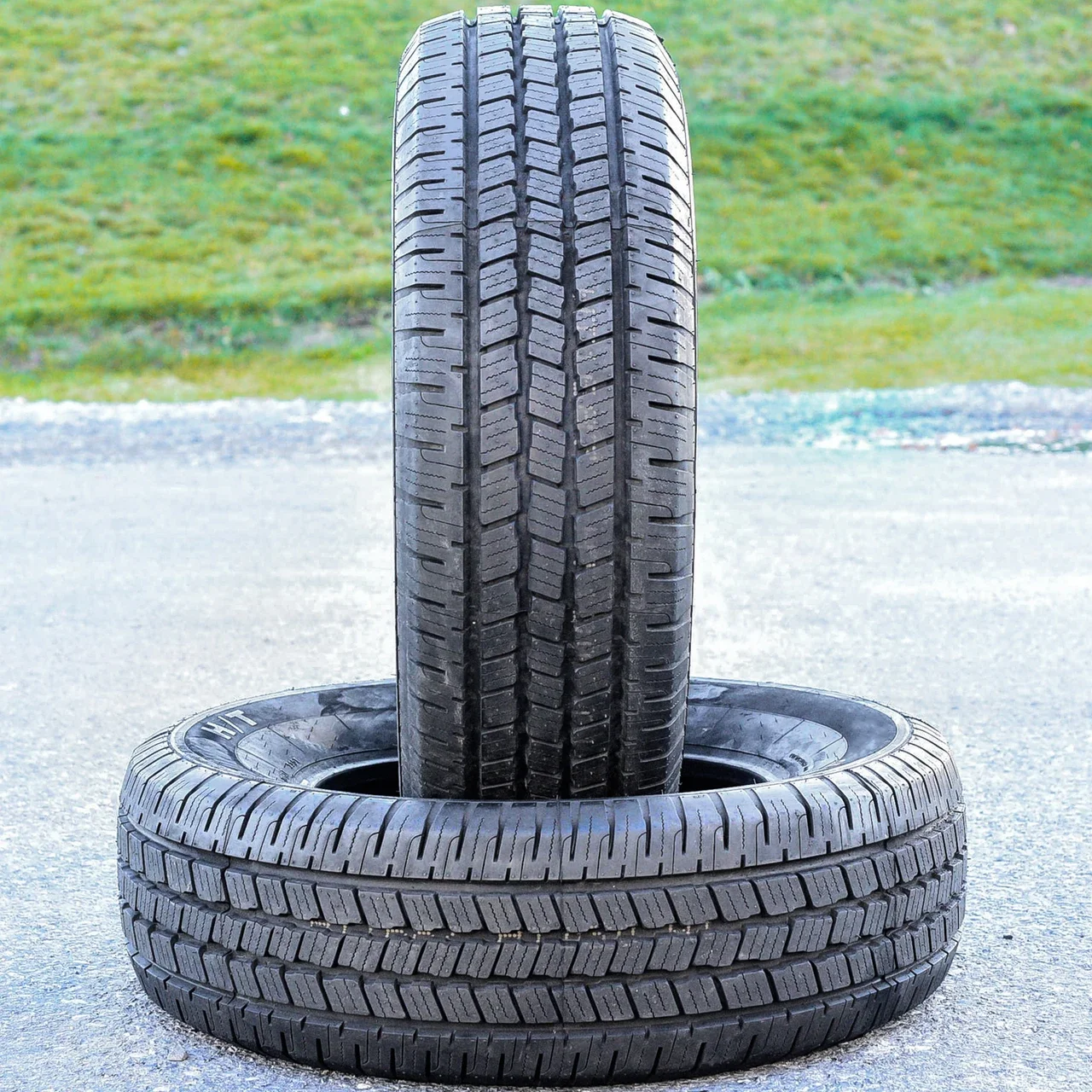 Entrada H/T 265/60R18 110T AS A/S All Season (BLEM) Tire