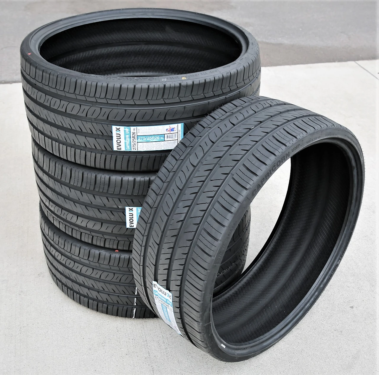 Evoluxx Capricorn UHP 275/25R28 99W XL