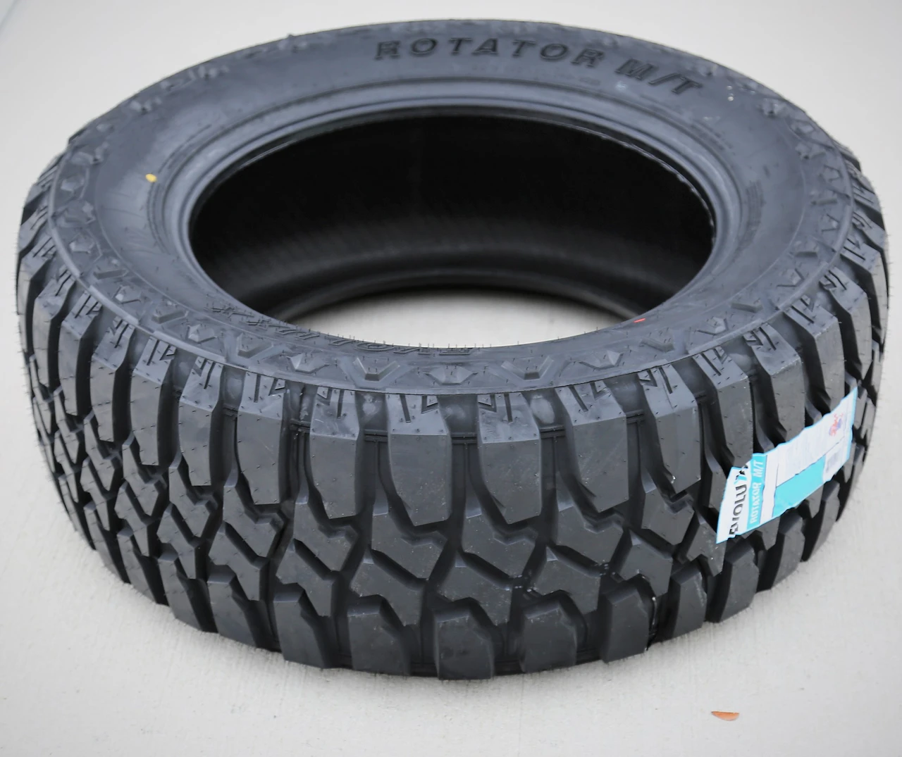 Evoluxx Rotator M/T LT 275/55R20 120/117Q E (10 Ply)