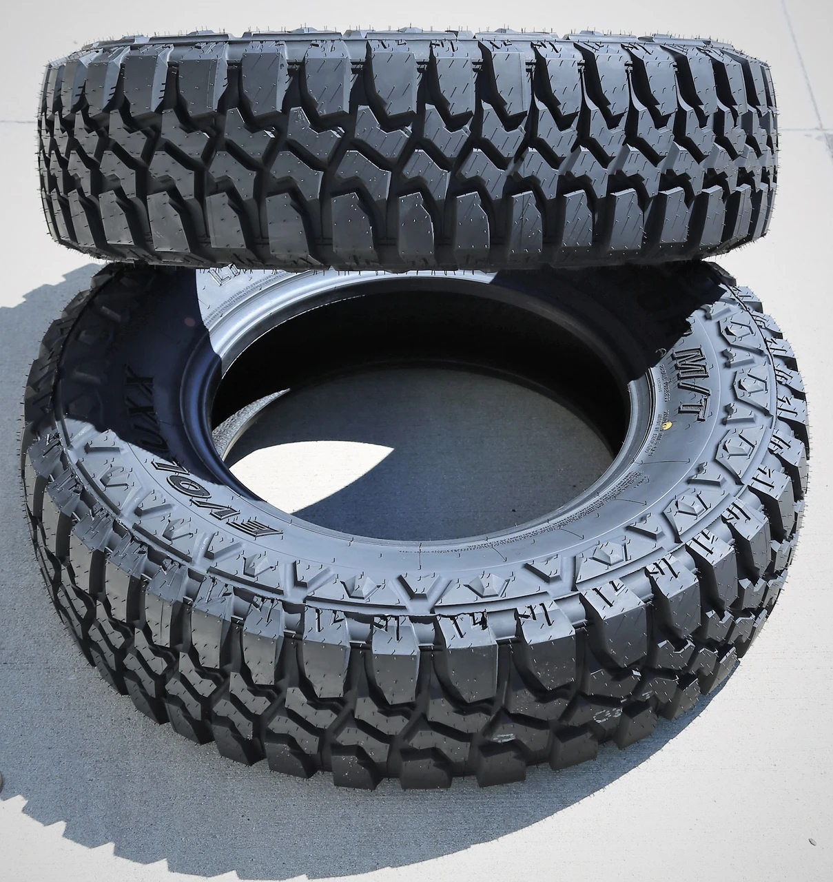 Evoluxx Rotator M/T LT 33X12.50R17 120Q E (10 Ply)
