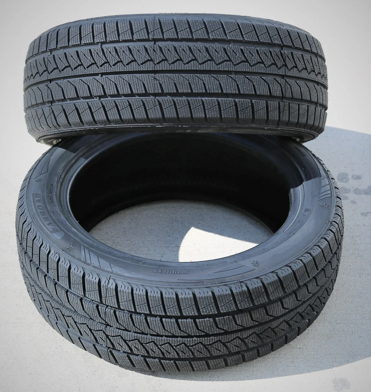 Farroad FRD79 175/65R14 82T