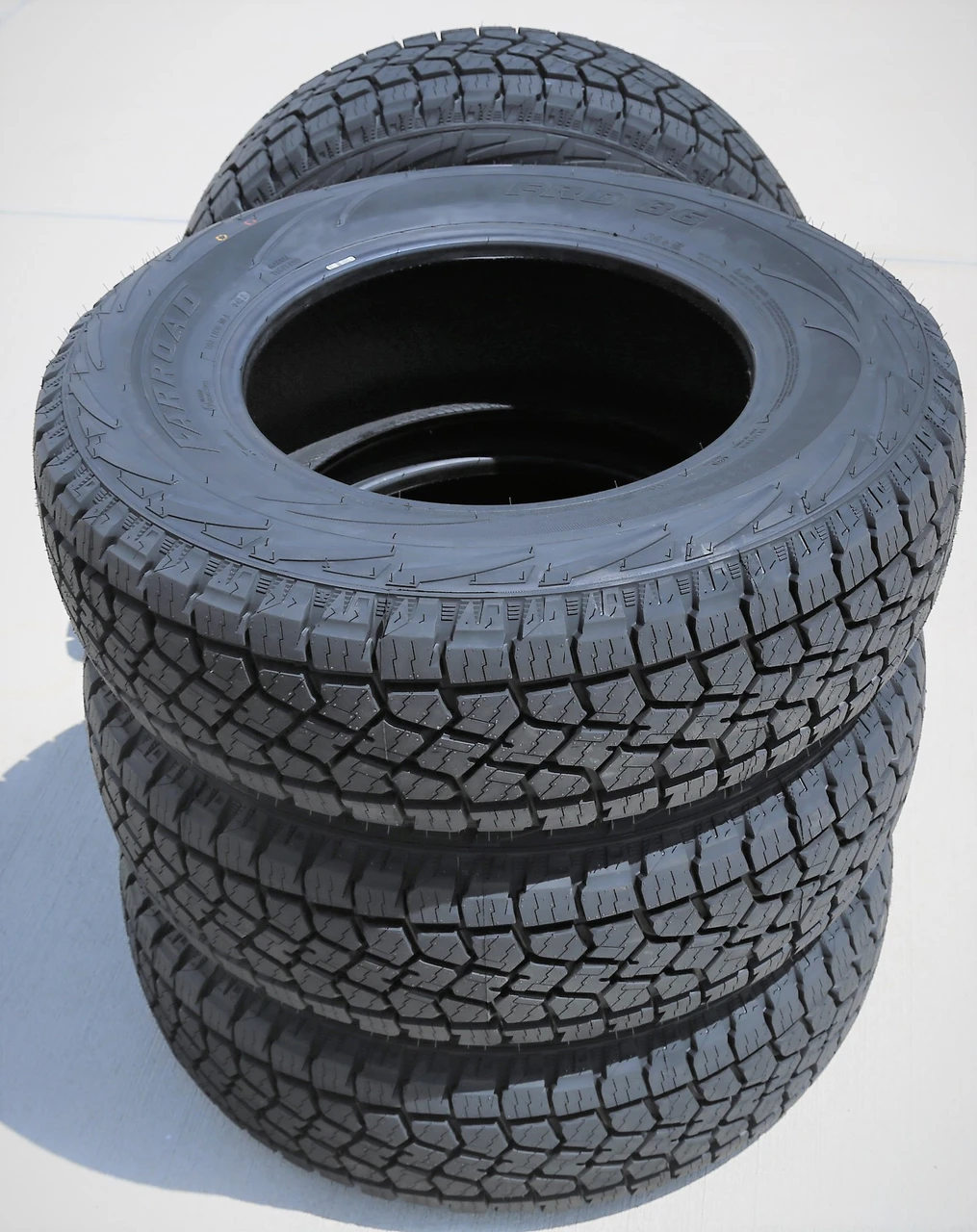 Farroad FRD86 235/60R18 107H XL