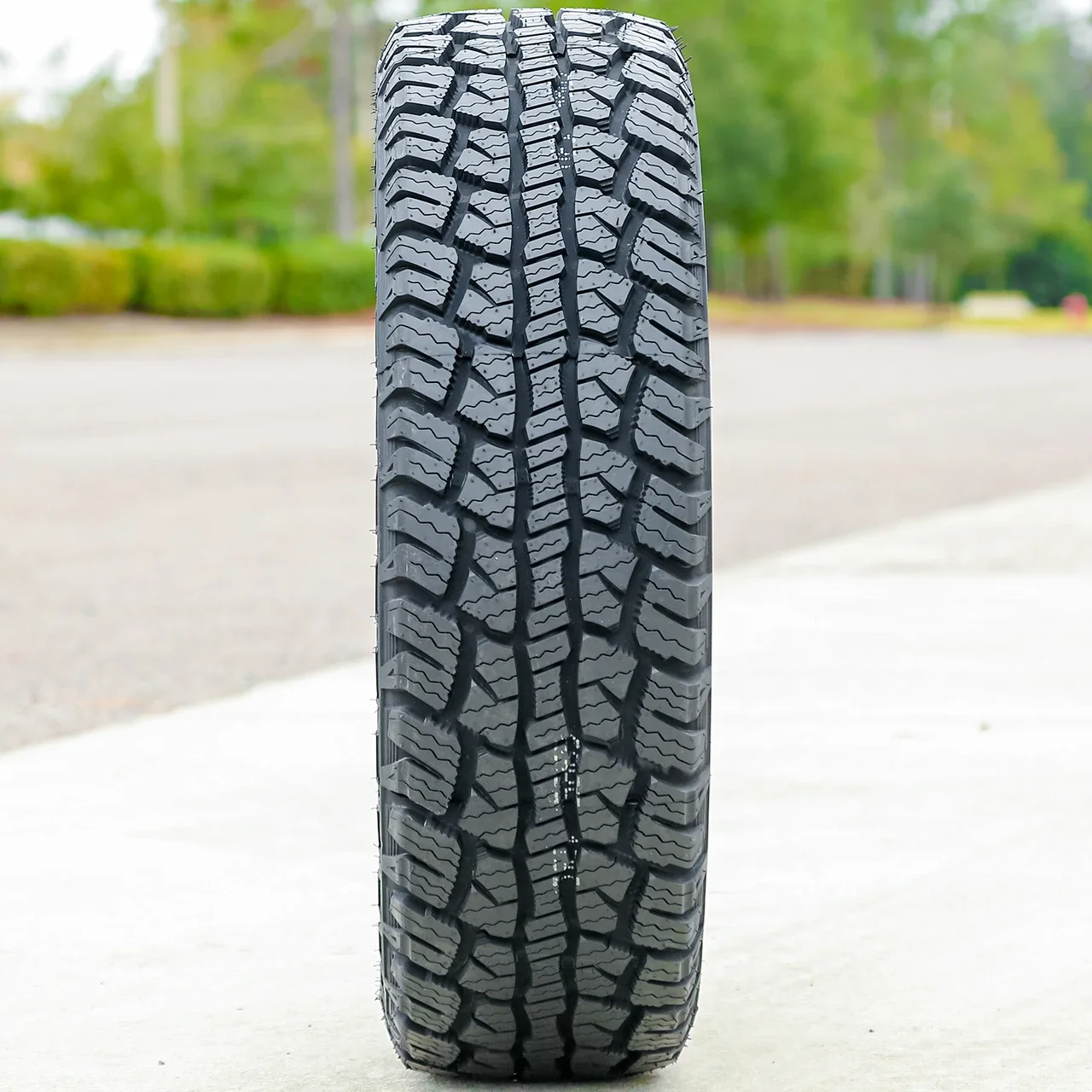 Finalist Terreno A/T LT 275/65R18 123/120S E (10 Ply)