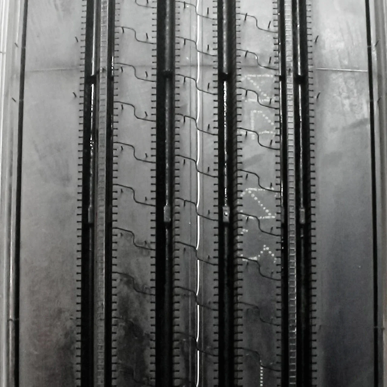 Firestone FS591 11R22.5 144/142L G (14 Ply)