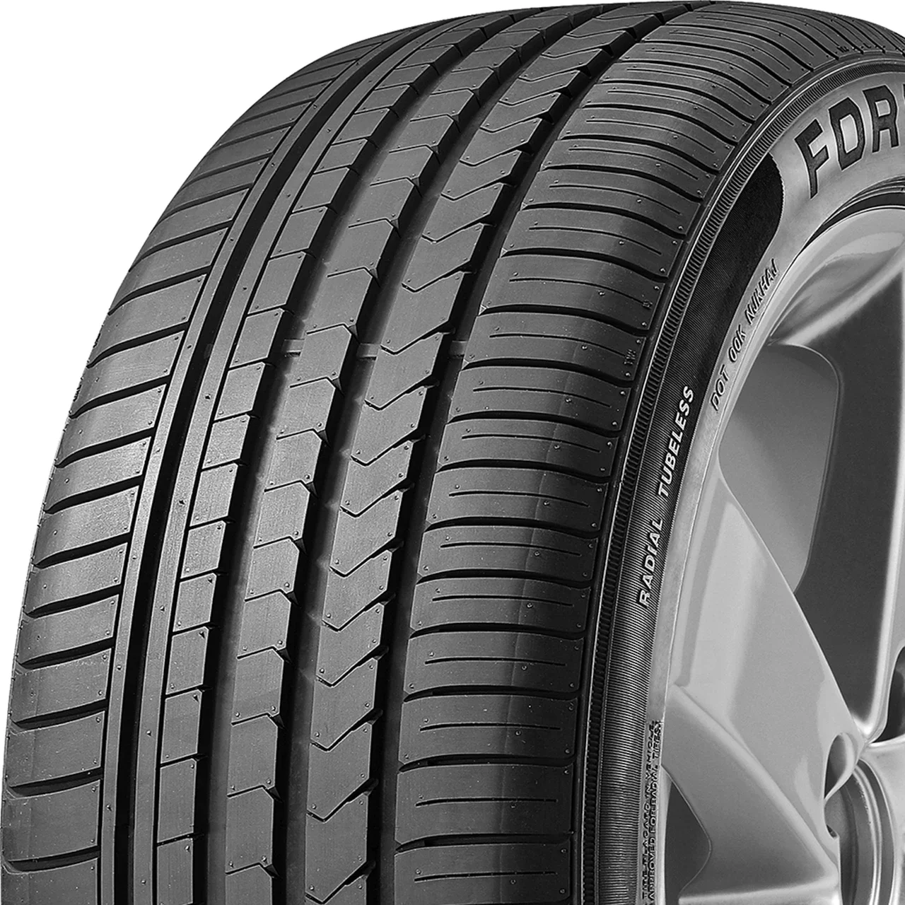 Forceland Kunimoto-F22 245/40R20 99W XL