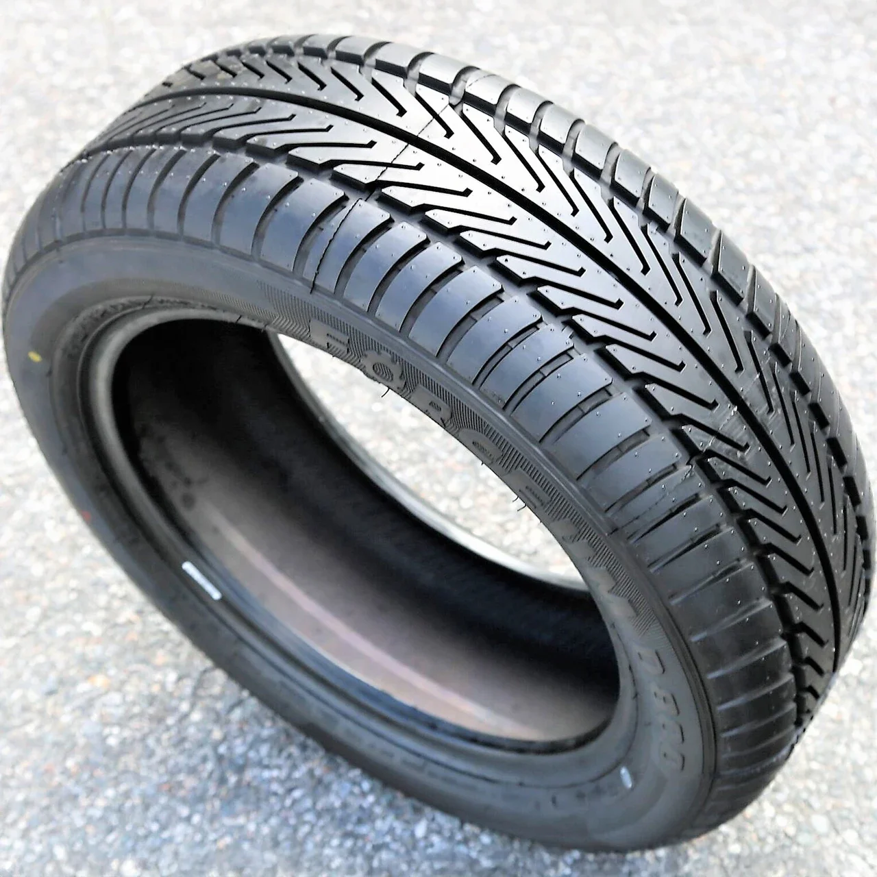 Forceum D800 185/55R15 86V XL