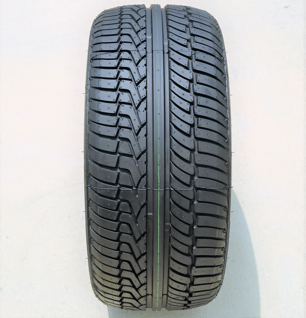 Forceum Heptagon SUV 285/45R19 ZR 111V XL