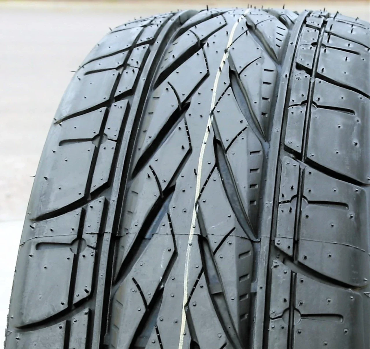 Forceum Hexa-R 205/45R18 ZR 90Y XL