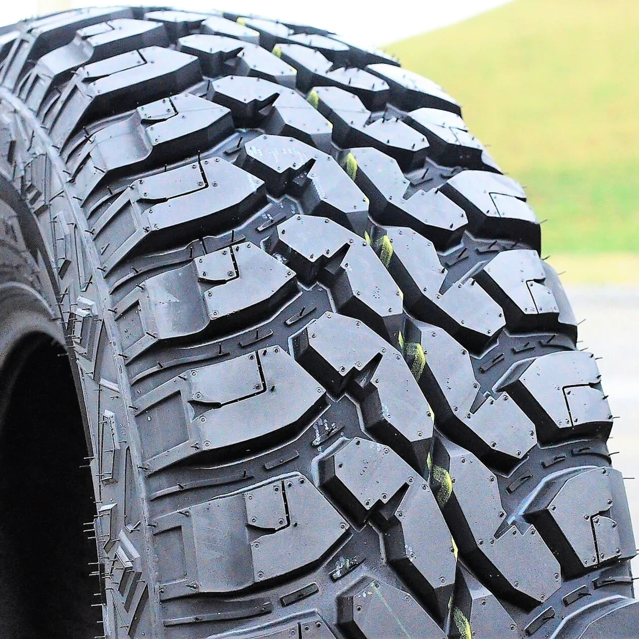 Forceum M/T 08 Plus LT 27X8.50R14 95Q C (6 Ply)