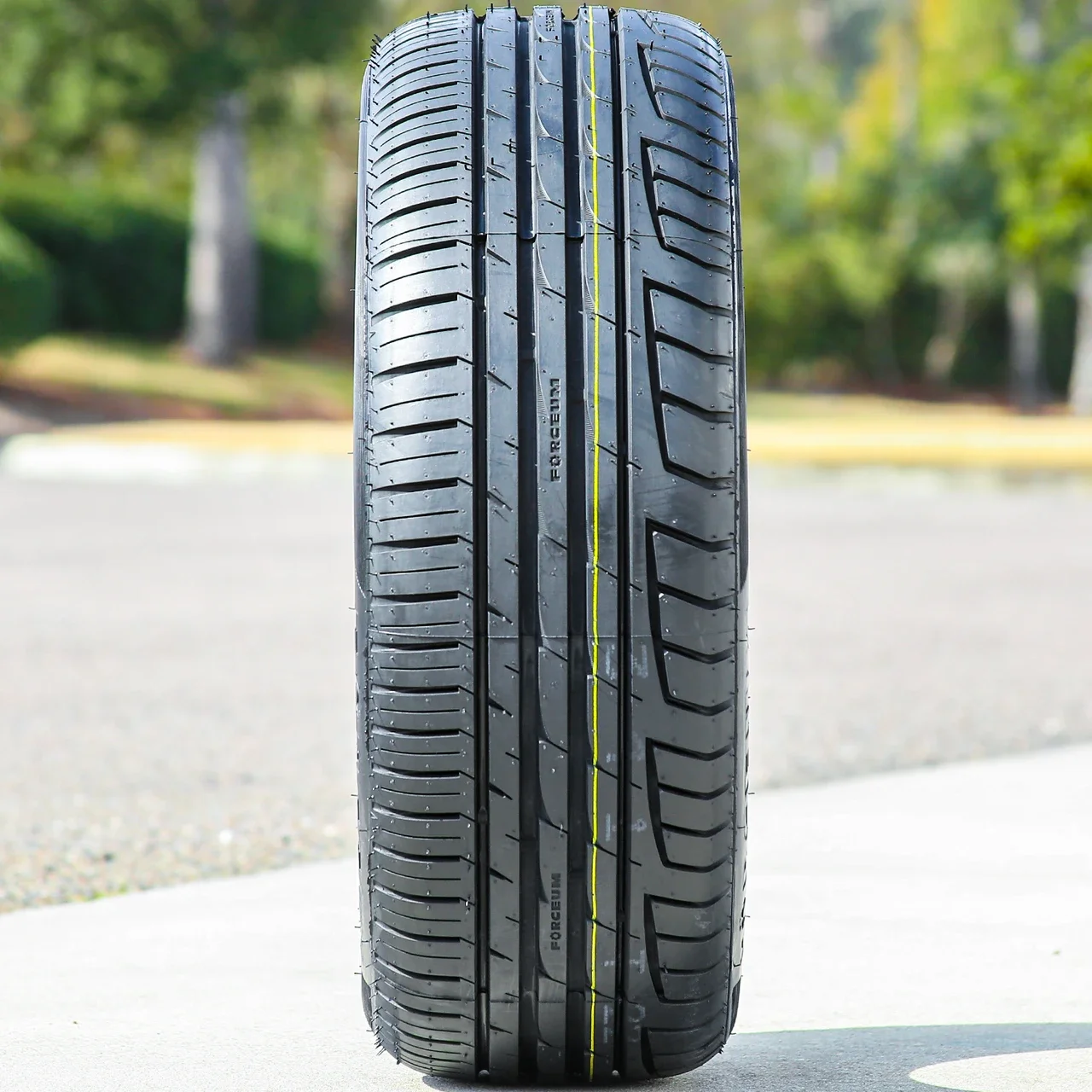 Forceum Octa 245/45R19 ZR 102Y XL