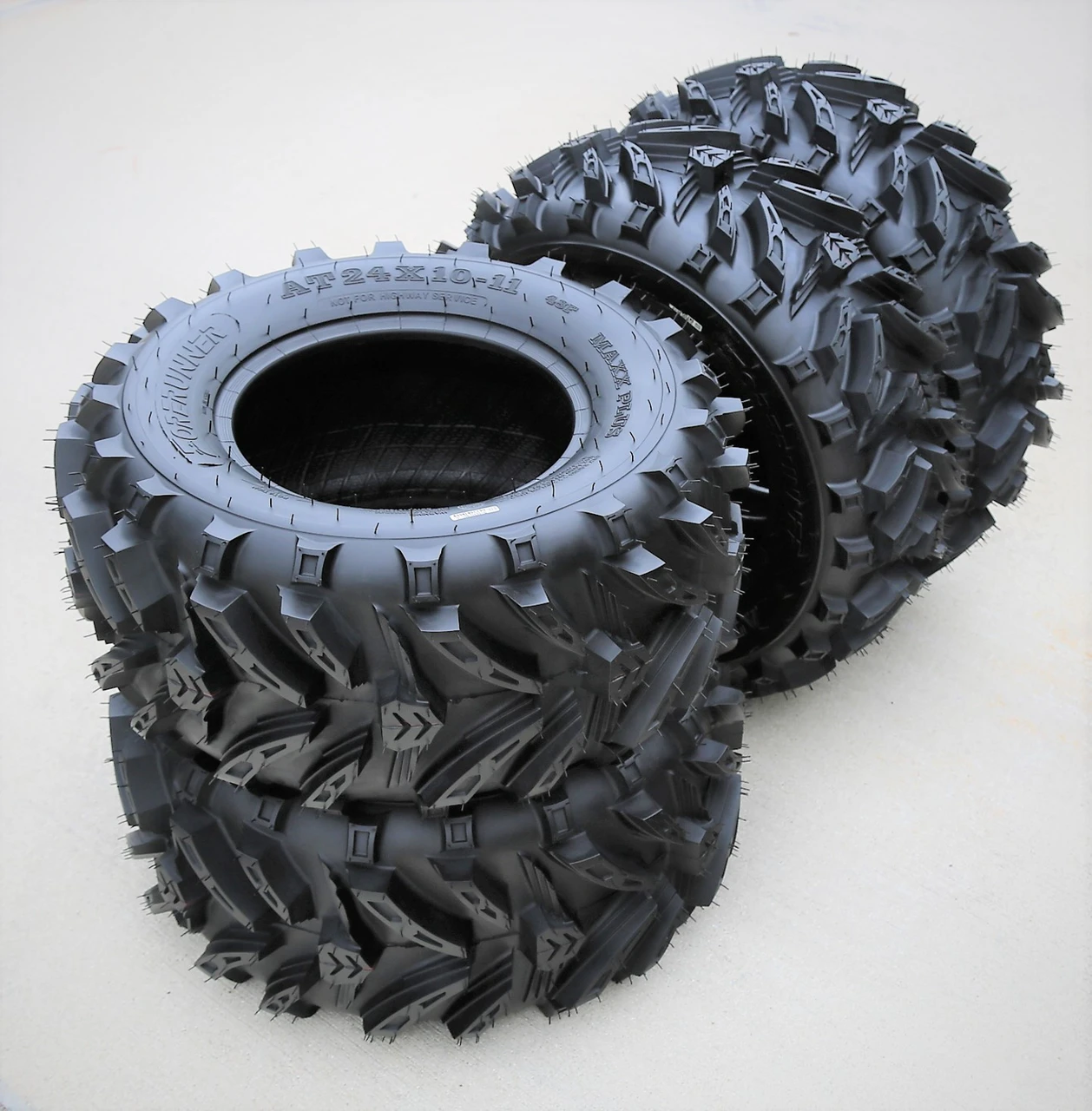 Forerunner Maxx Plus 24X10.00-11 48F 6 Ply