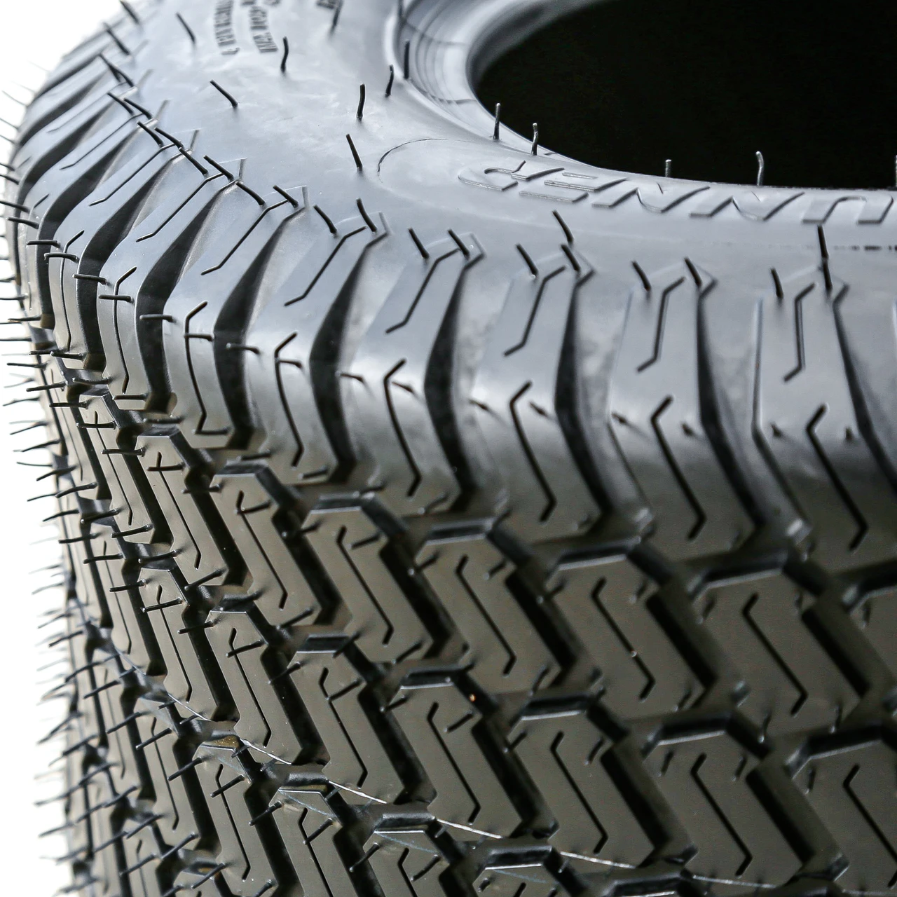 Forerunner Wave 13X5.00-6 4 Ply