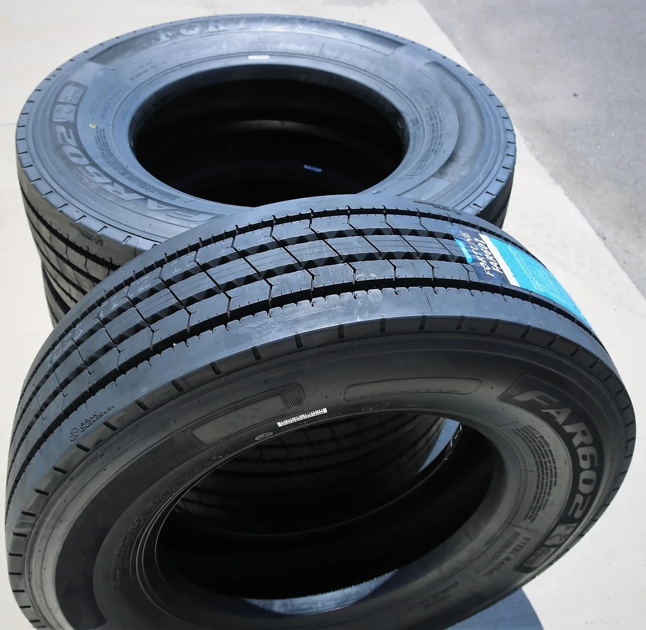 Fortune FAR602 275/70R22.5 148/145L J (18 Ply)