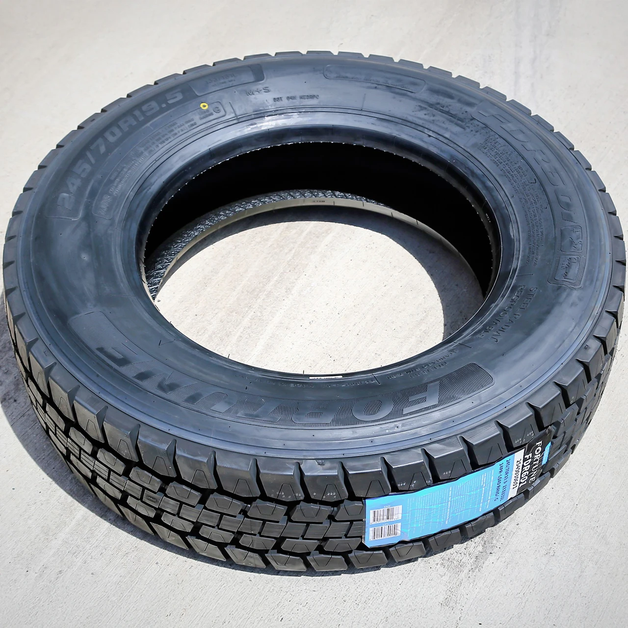 Fortune FDR601 245/70R19.5 133/131L G (14 Ply)