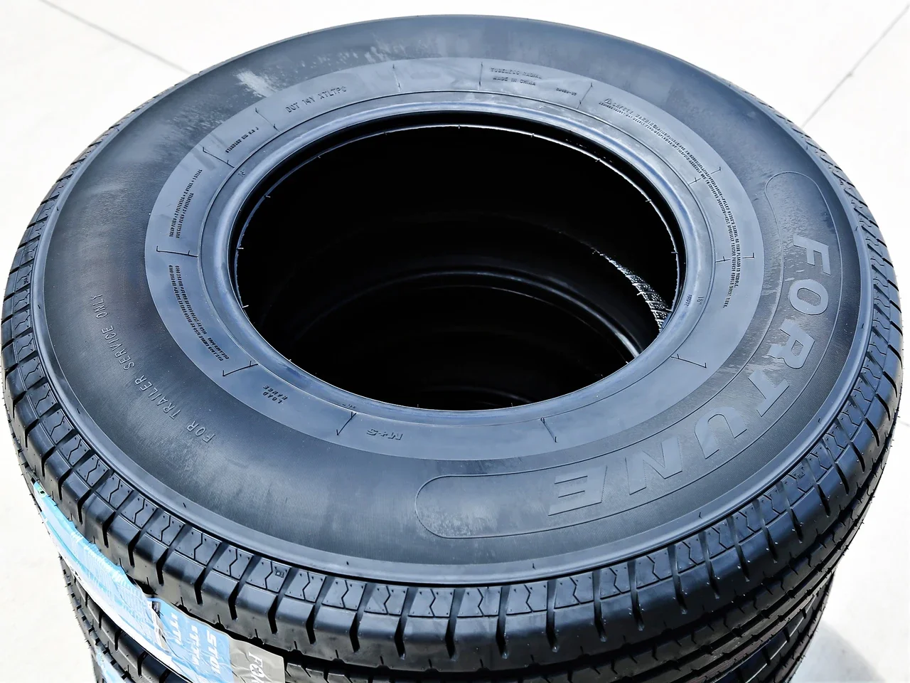 Fortune ST01 ST 225/75R15 113/108M D (8 Ply)