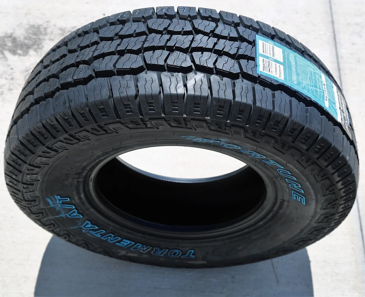 Fortune Tormenta A/T FSR308 LT 245/70R17 119/116S E (10 Ply)