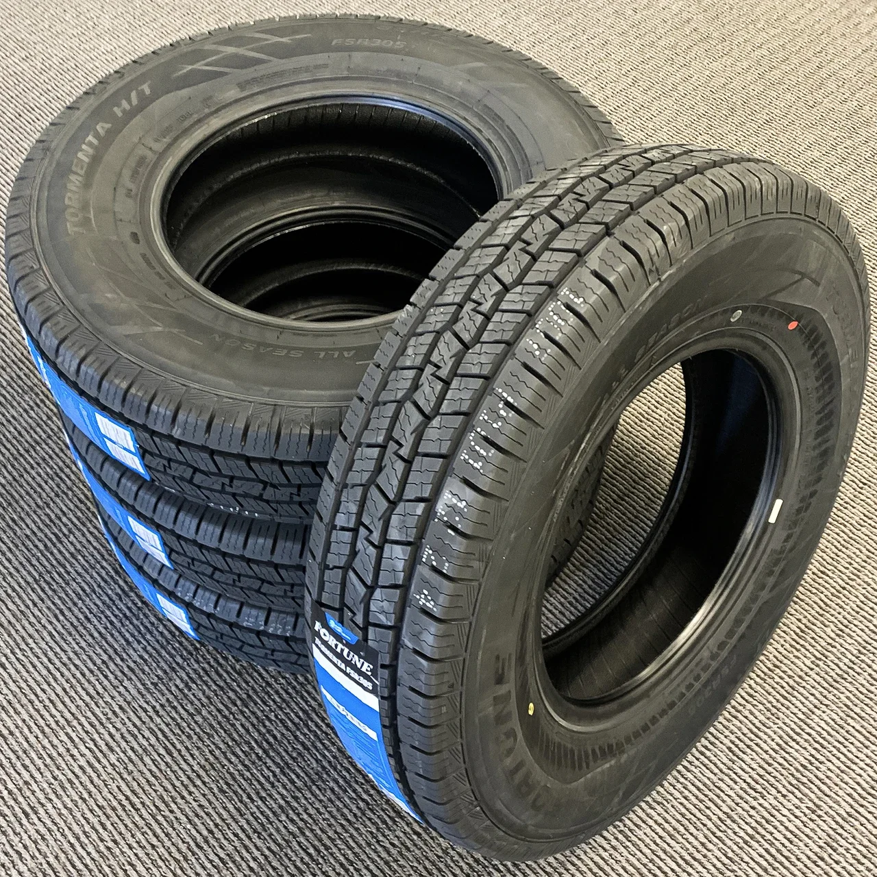 Fortune Tormenta H/T FSR305 235/65R17 108H XL