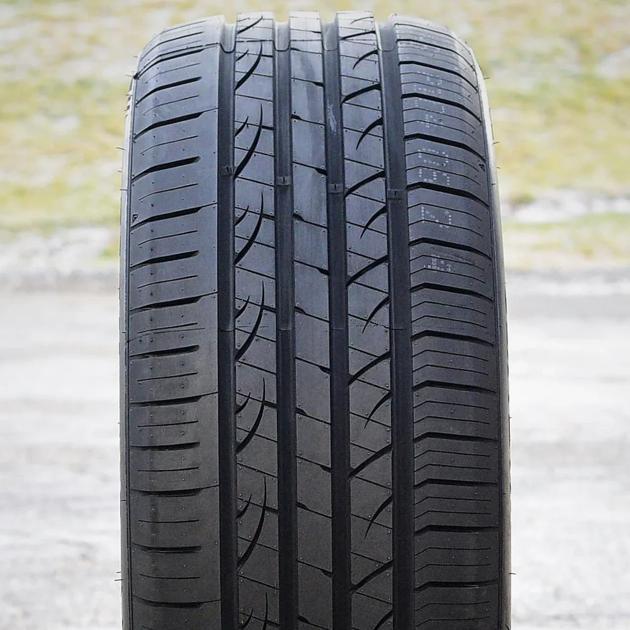 Fortune Viento FSR702 215/50R17 95W XL